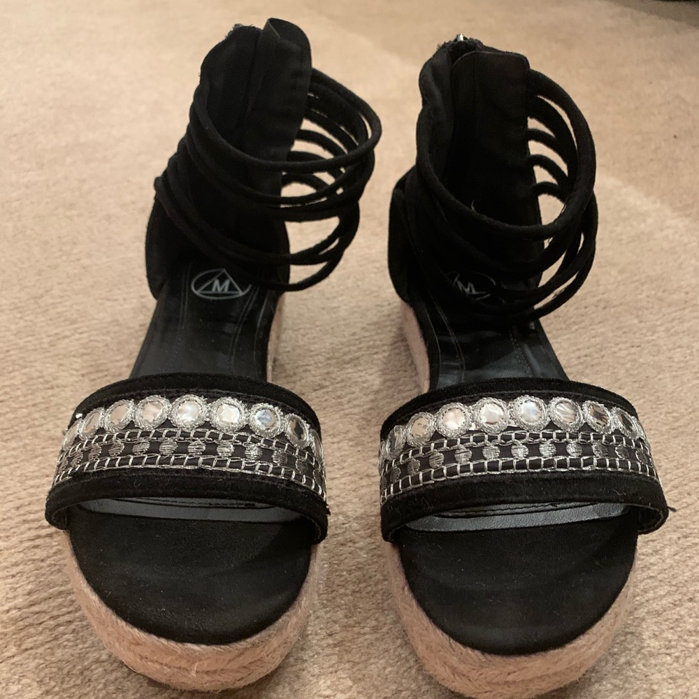 Missguided embroidered ankle cuff flatforms sandal